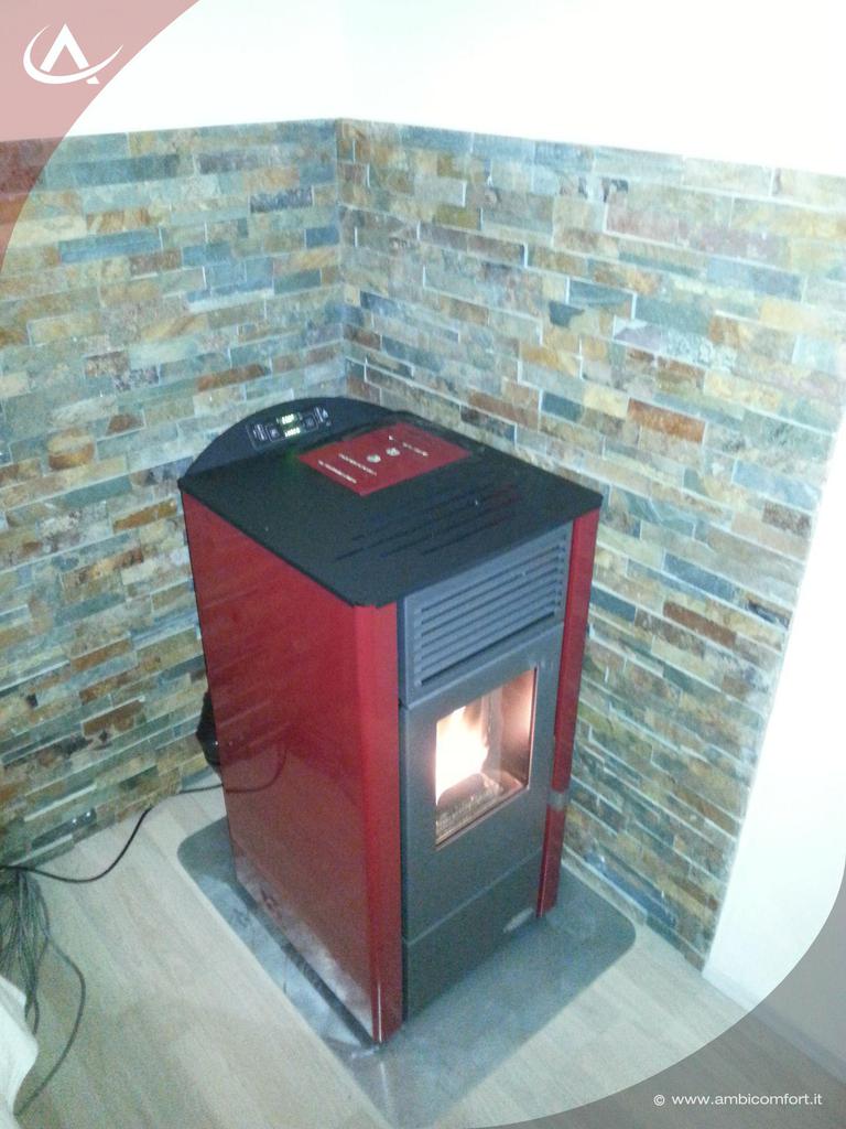 20151027 170534 stufa pellet punto fuoco lory rossa